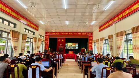 ĐẢNG ỦY XÃ ĐĂK MÔN TỔ CHỨC HỌC TẬP NGHỊ QUYẾT  SỐ 10-NQ/TW CỦA BỘ CHÍNH TRỊ